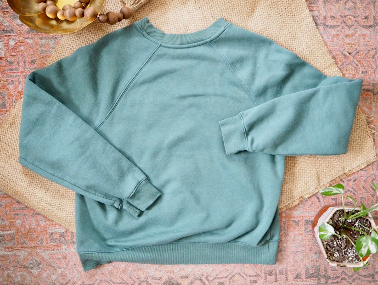Green Embroidered Cute Icons Sweatshirt | Size Medium