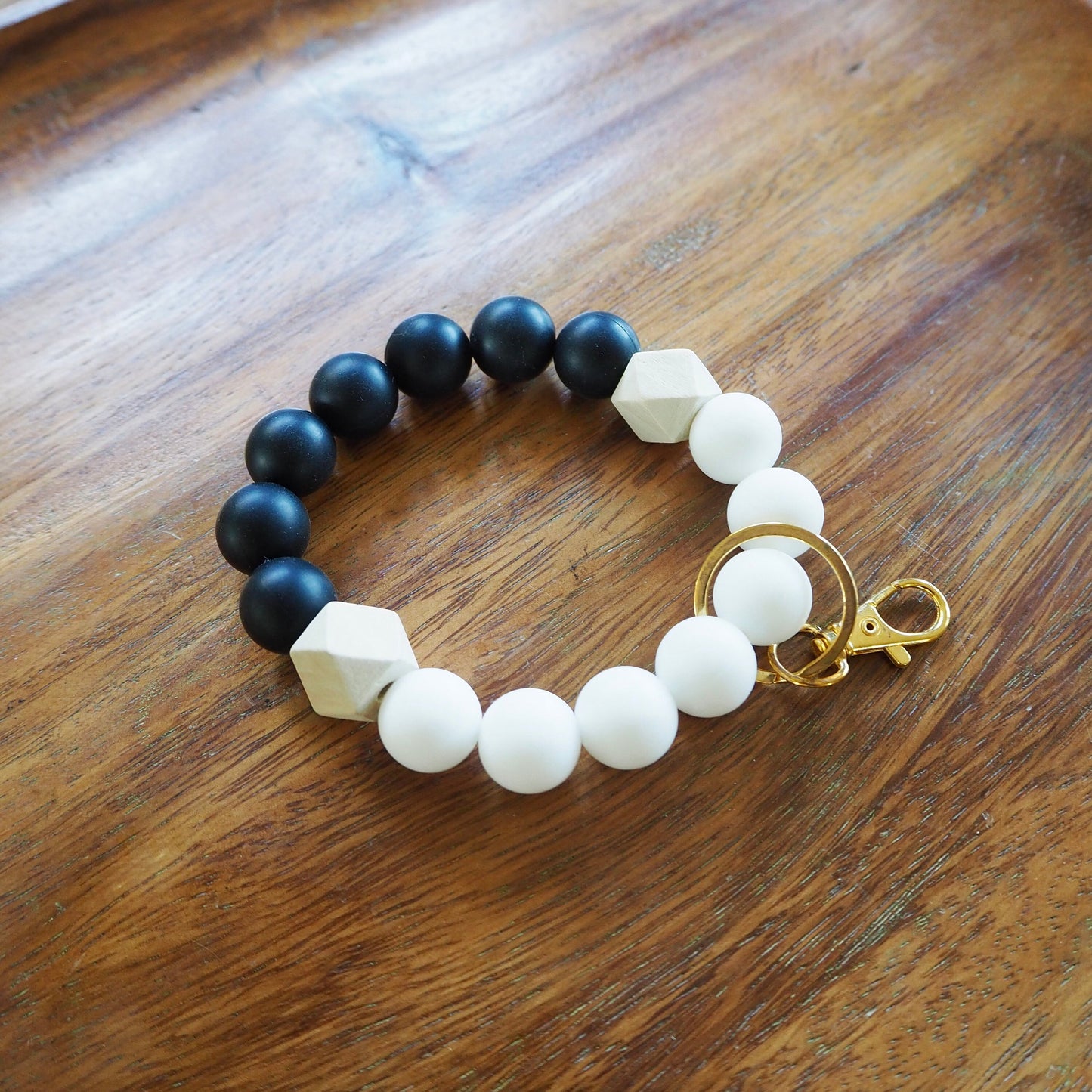 Black & White Silicone Beaded Wristlet | Size Medium