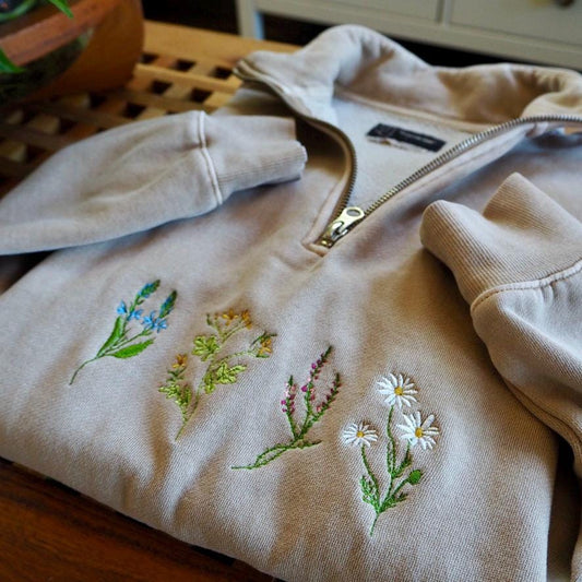 Original Use Wildflower Quarter Zip Sweatshirt | Size Extra Small